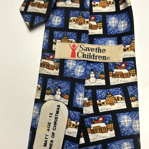 Christmas Tie - Picture 3 of 3